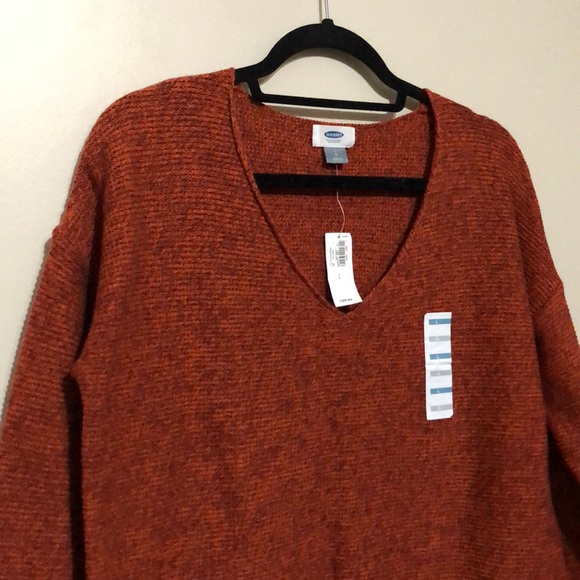 Old Navy sweater - Picture 2 of 4